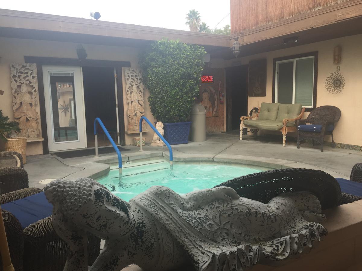Sea Mountain Nude Resort&Spa Hotel - Adults Only Desert Hot Springs Exterior foto